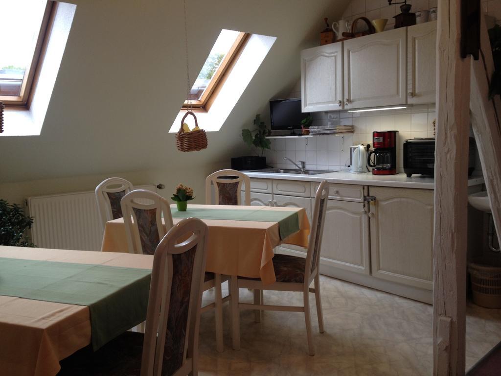 Pension & Sauna Am Lorenz Calbe Екстериор снимка
